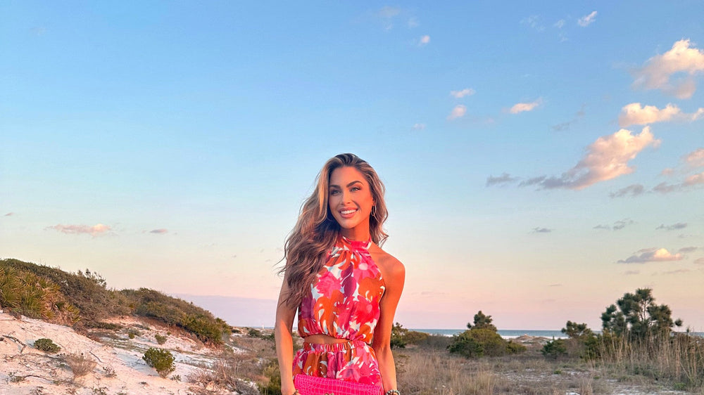 Alexandra Harper on a 30A boardwalk